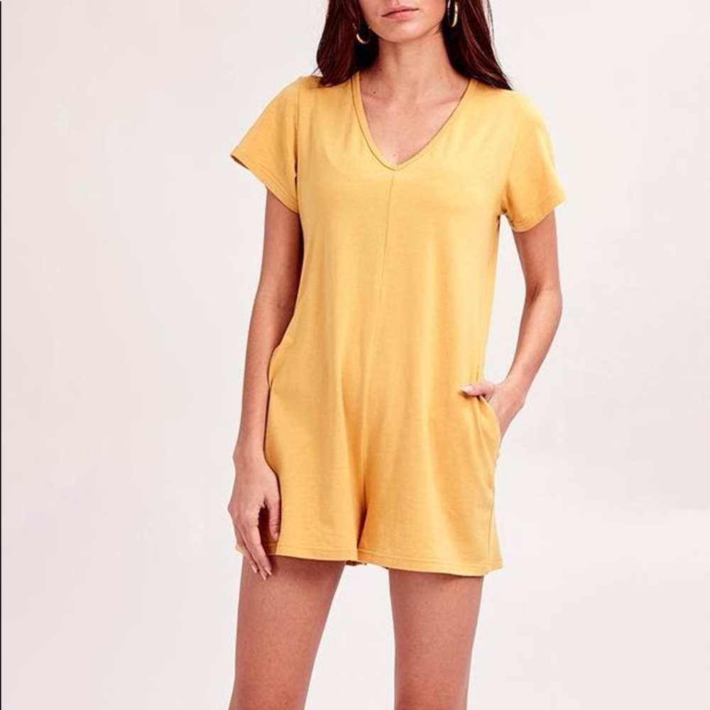 Smash and Tess Sunday shorty romper size xs
